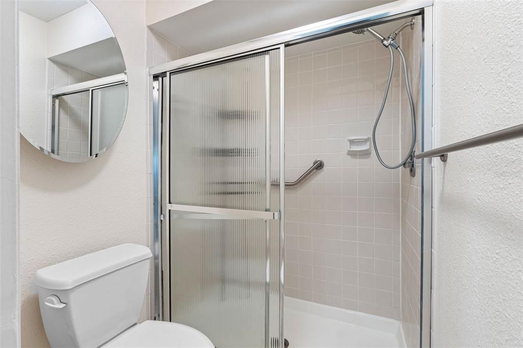 For Sale: $310,000 (3 beds, 2 baths, 1415 Square Feet)