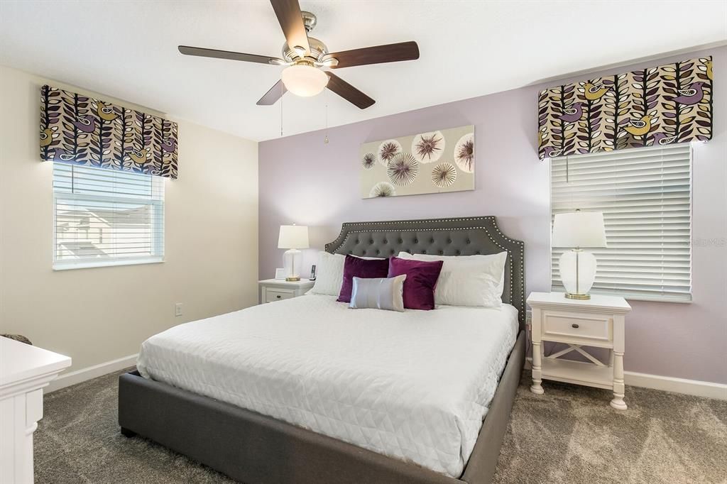 For Sale: $800,000 (7 beds, 5 baths, 4019 Square Feet)