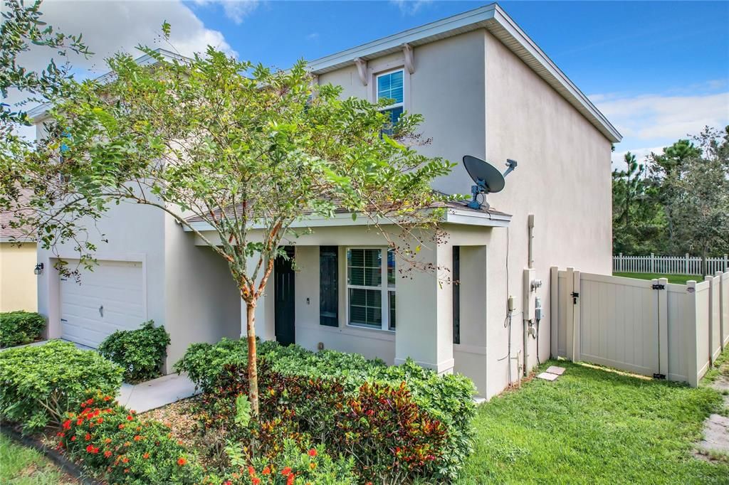 В аренду: $2,490 (4 спален, 2 ванн, 2566 Квадратных фут)