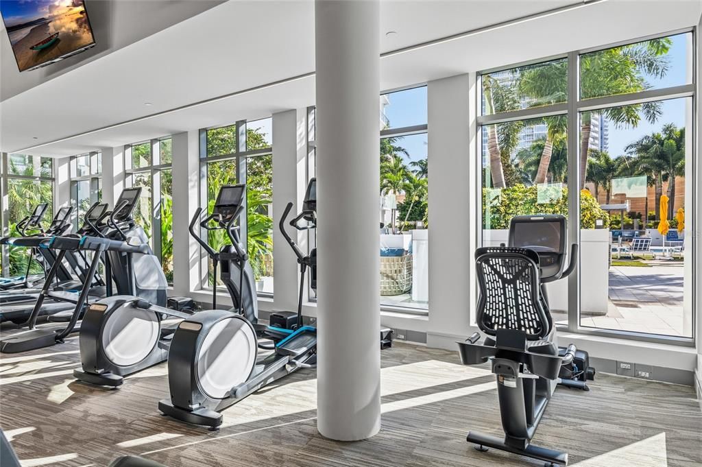 For Sale: $1,800,000 (2 beds, 2 baths, 1522 Square Feet)