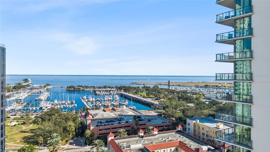 For Sale: $1,800,000 (2 beds, 2 baths, 1522 Square Feet)