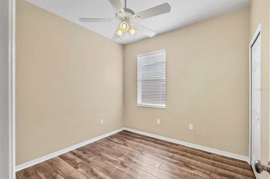 For Rent: $1,950 (3 beds, 2 baths, 1417 Square Feet)