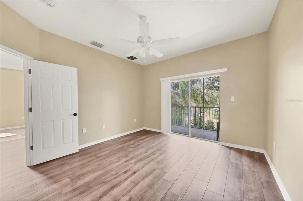 For Rent: $1,950 (3 beds, 2 baths, 1417 Square Feet)