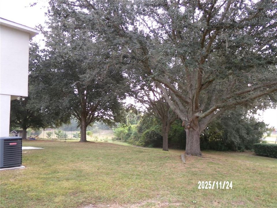 出租: $2,450 (4 贝兹, 2 浴室, 2320 平方英尺)