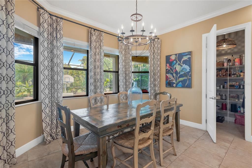 En Venta: $1,950,000 (5 camas, 4 baños, 4665 Pies cuadrados)