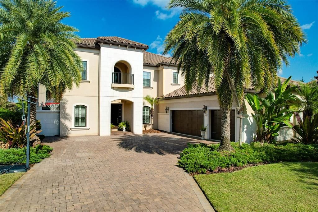 En Venta: $1,950,000 (5 camas, 4 baños, 4665 Pies cuadrados)