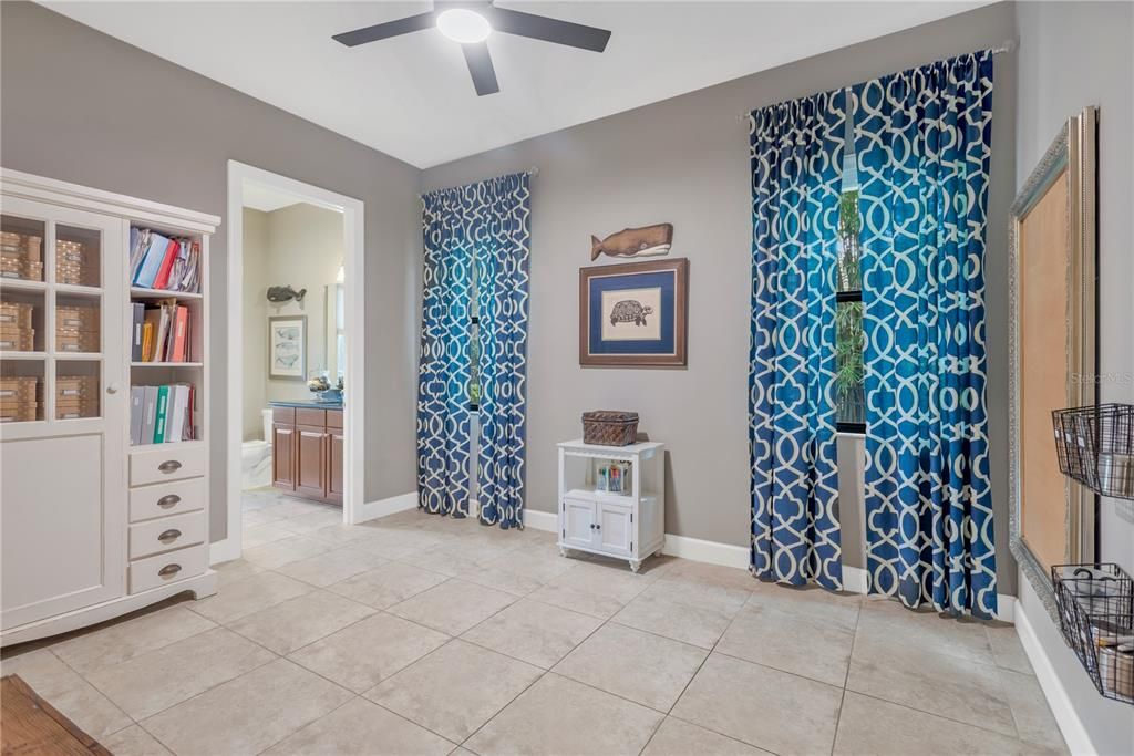 En Venta: $1,950,000 (5 camas, 4 baños, 4665 Pies cuadrados)