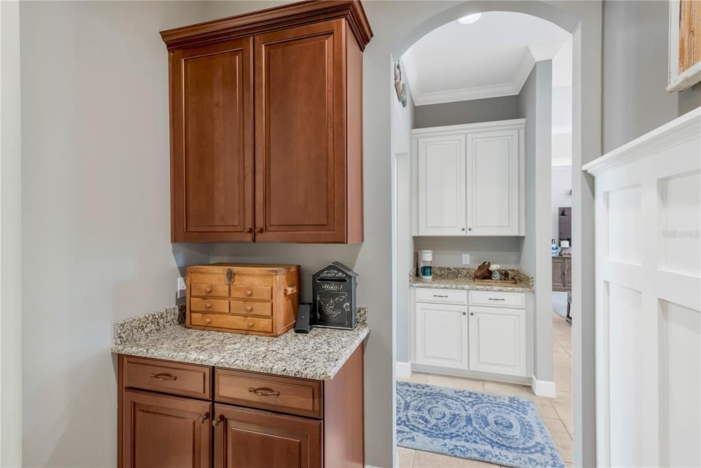 En Venta: $1,950,000 (5 camas, 4 baños, 4665 Pies cuadrados)