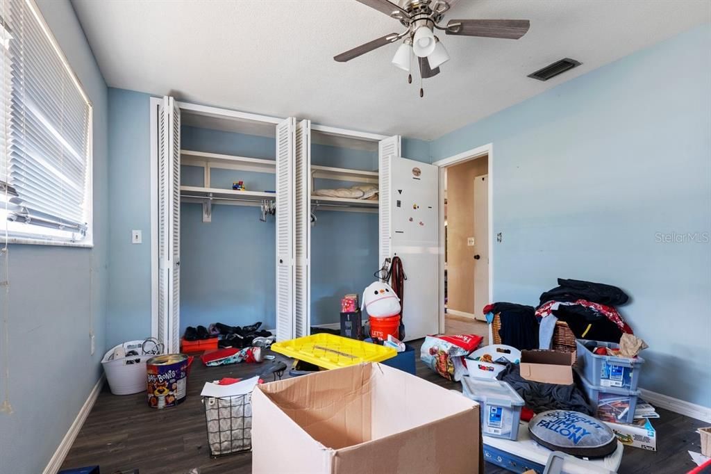 待售: $429,900 (3 贝兹, 2 浴室, 1957 平方英尺)