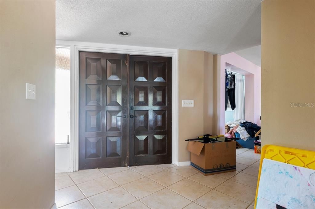 待售: $429,900 (3 贝兹, 2 浴室, 1957 平方英尺)