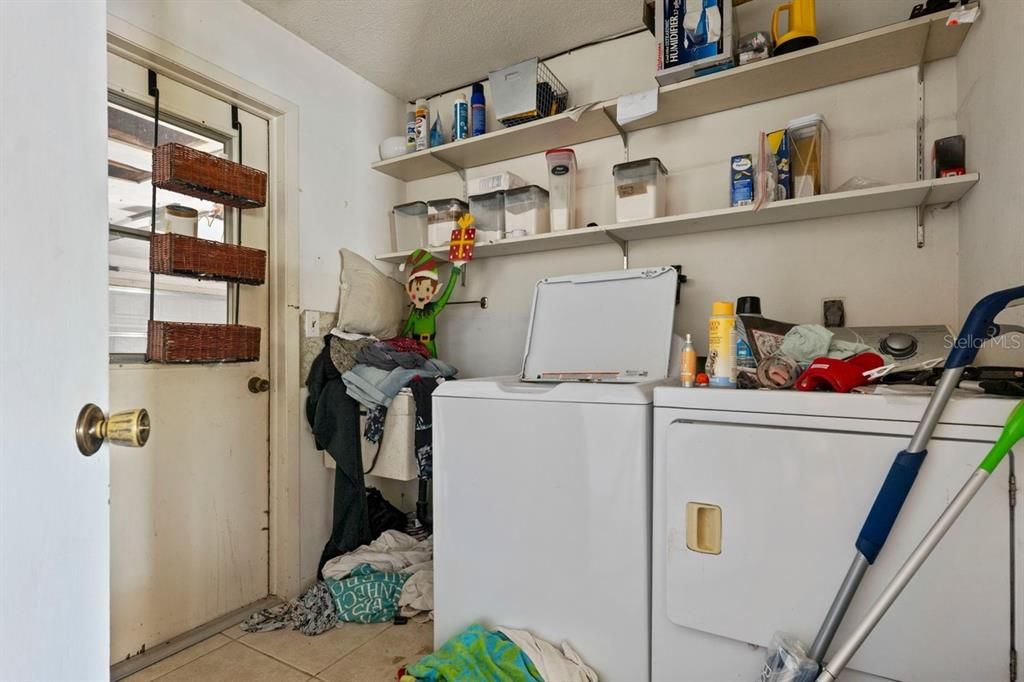 待售: $429,900 (3 贝兹, 2 浴室, 1957 平方英尺)