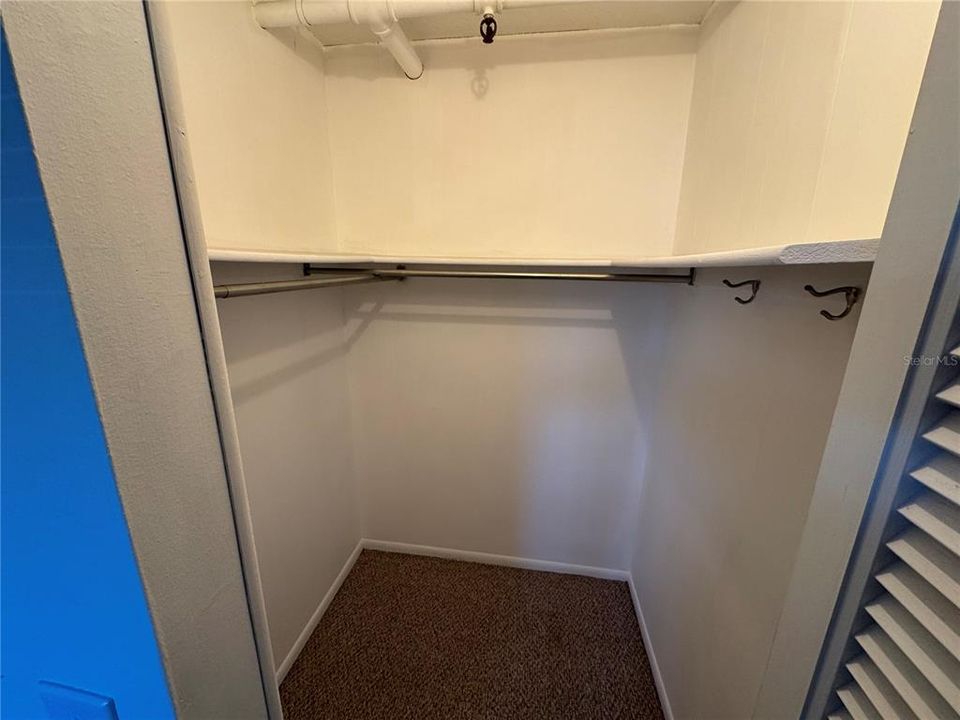 出租: $1,750 (2 贝兹, 2 浴室, 900 平方英尺)