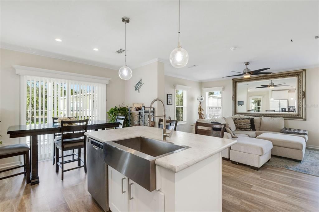 待售: $325,000 (3 贝兹, 2 浴室, 1478 平方英尺)