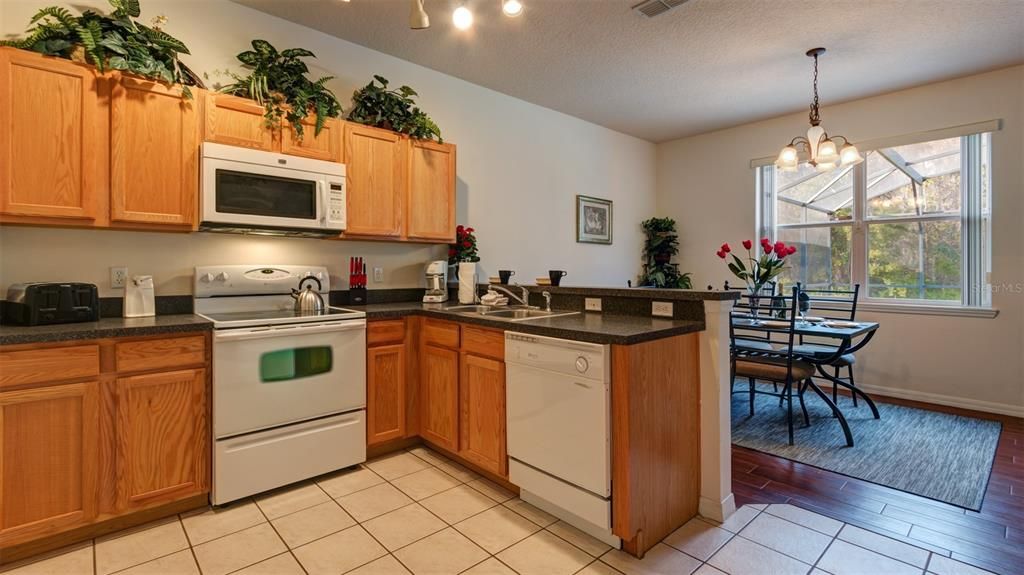 For Sale: $380,000 (4 beds, 3 baths, 1768 Square Feet)