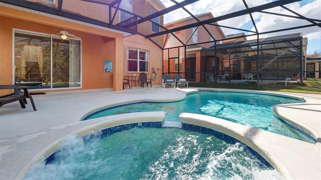 For Sale: $380,000 (4 beds, 3 baths, 1768 Square Feet)