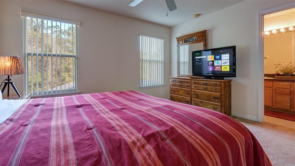 For Sale: $380,000 (4 beds, 3 baths, 1768 Square Feet)