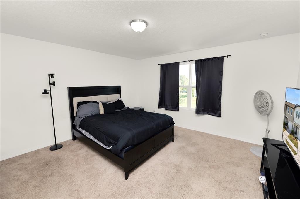 For Sale: $220,000 (3 beds, 2 baths, 1480 Square Feet)