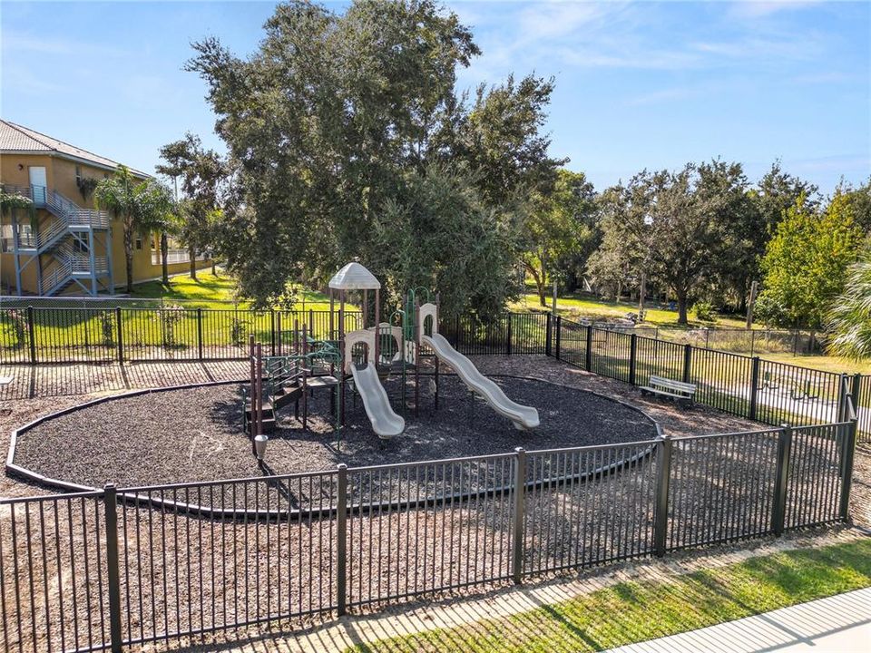 For Sale: $220,000 (3 beds, 2 baths, 1480 Square Feet)