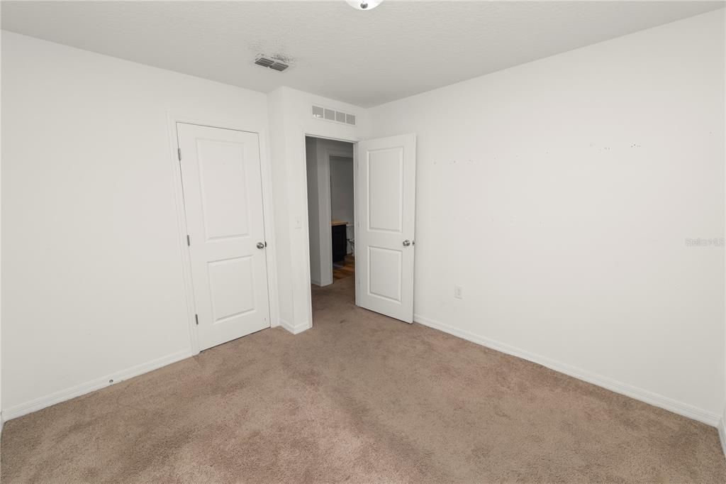 For Sale: $220,000 (3 beds, 2 baths, 1480 Square Feet)