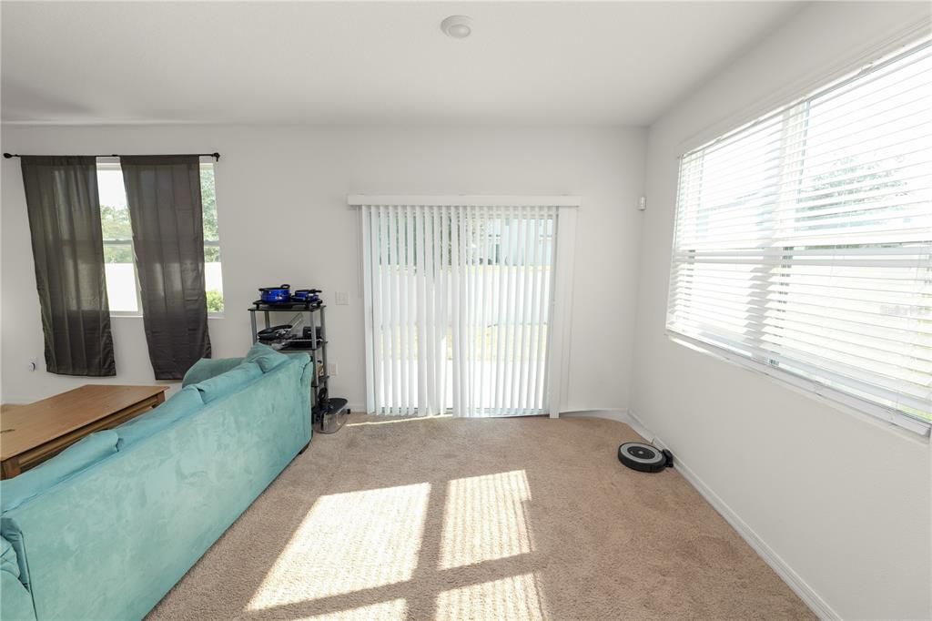 For Sale: $220,000 (3 beds, 2 baths, 1480 Square Feet)