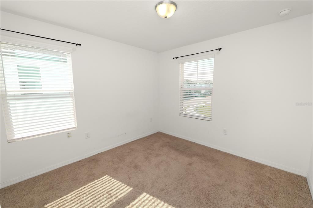 For Sale: $220,000 (3 beds, 2 baths, 1480 Square Feet)