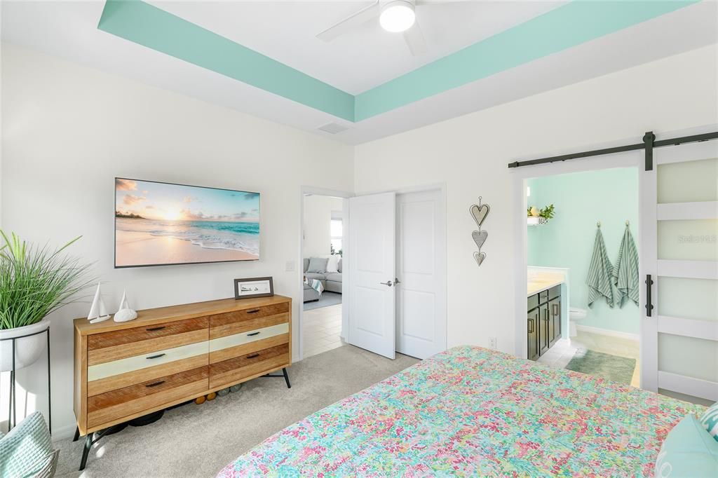 For Sale: $600,000 (3 beds, 2 baths, 1796 Square Feet)