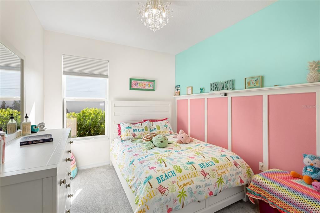 For Sale: $600,000 (3 beds, 2 baths, 1796 Square Feet)