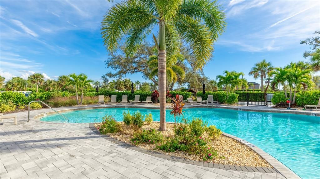 For Sale: $600,000 (3 beds, 2 baths, 1796 Square Feet)