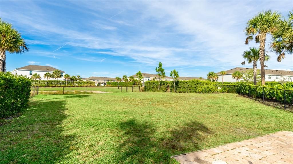 For Sale: $600,000 (3 beds, 2 baths, 1796 Square Feet)