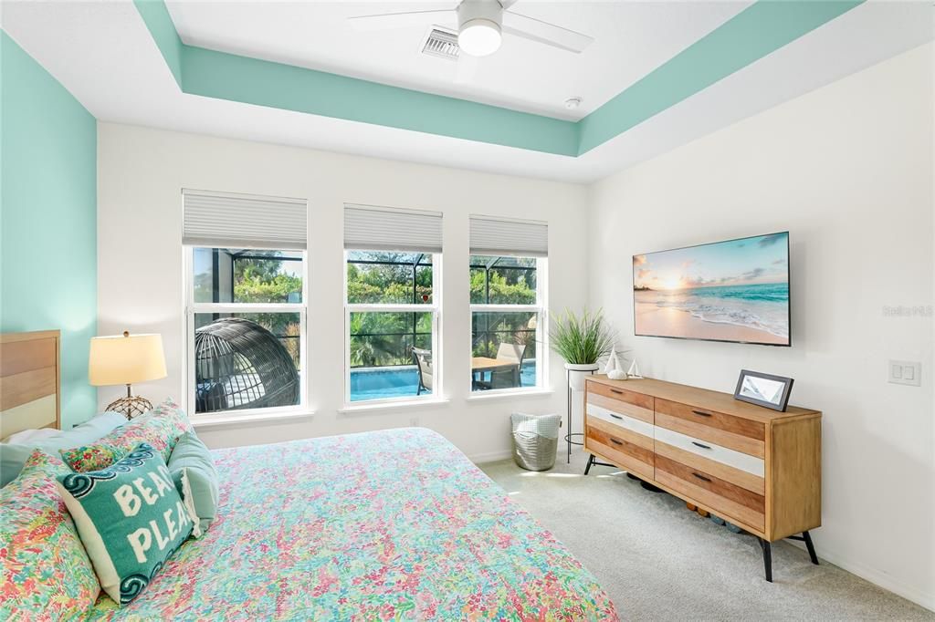 For Sale: $600,000 (3 beds, 2 baths, 1796 Square Feet)