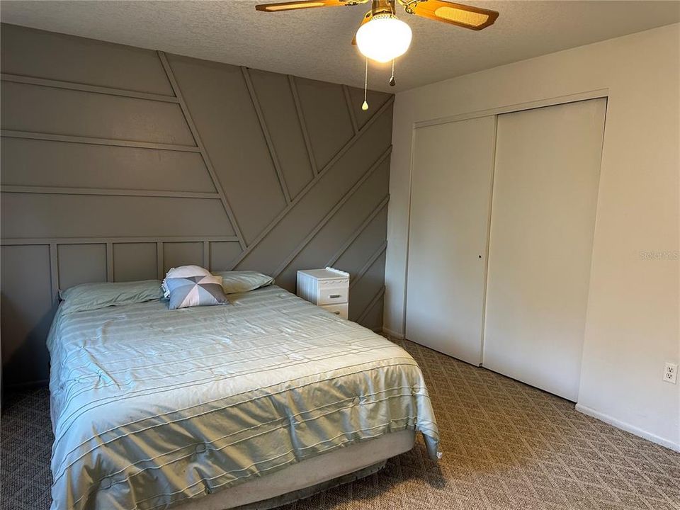 На продажу: $199,900 (3 спален, 2 ванн, 1008 Квадратных фут)