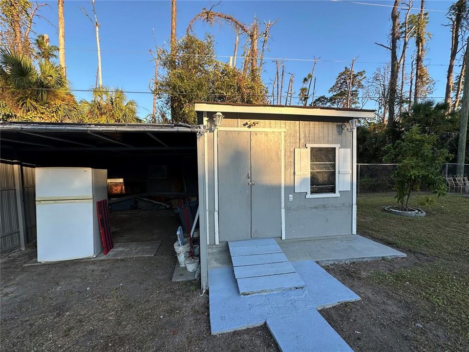 На продажу: $199,900 (3 спален, 2 ванн, 1008 Квадратных фут)