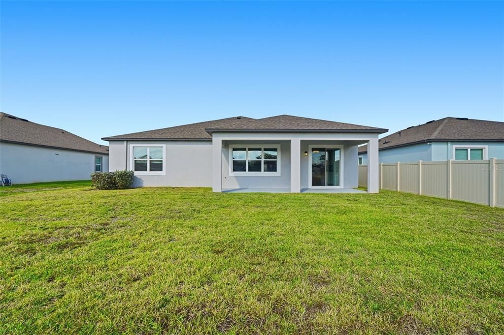 待售: $430,000 (4 贝兹, 3 浴室, 2313 平方英尺)