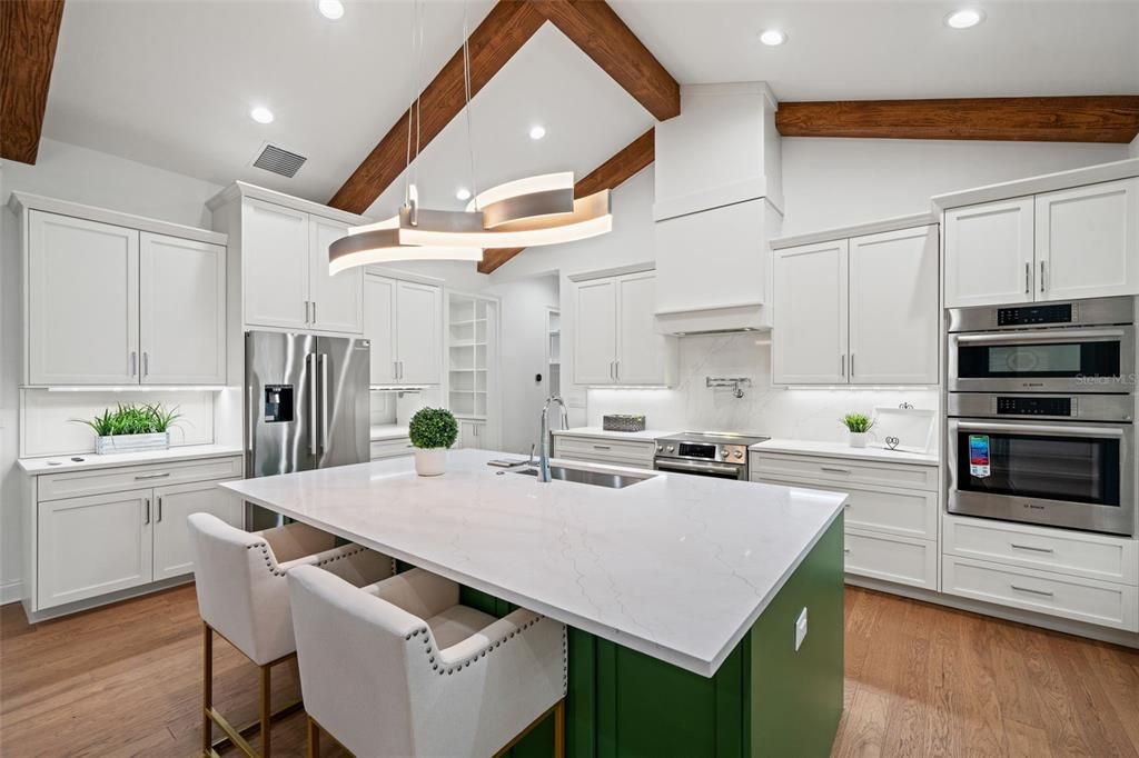 待售: $2,500,000 (4 贝兹, 3 浴室, 3224 平方英尺)