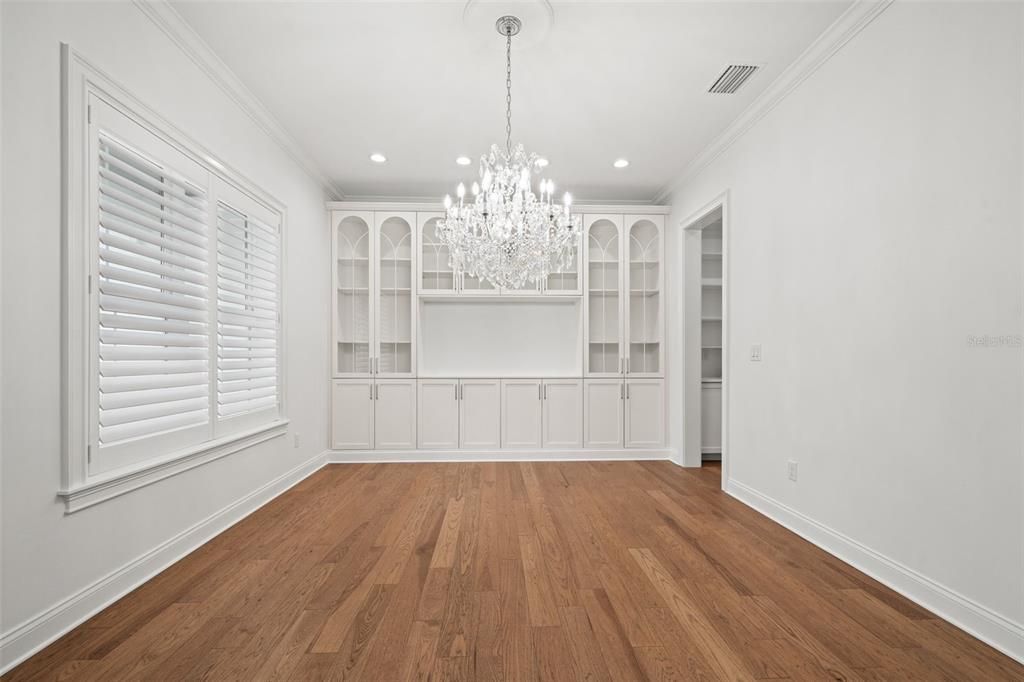 待售: $2,500,000 (4 贝兹, 3 浴室, 3224 平方英尺)