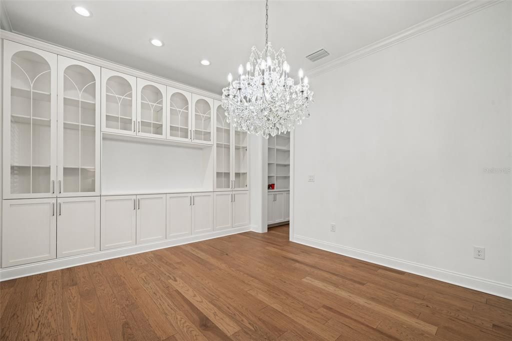 待售: $2,500,000 (4 贝兹, 3 浴室, 3224 平方英尺)