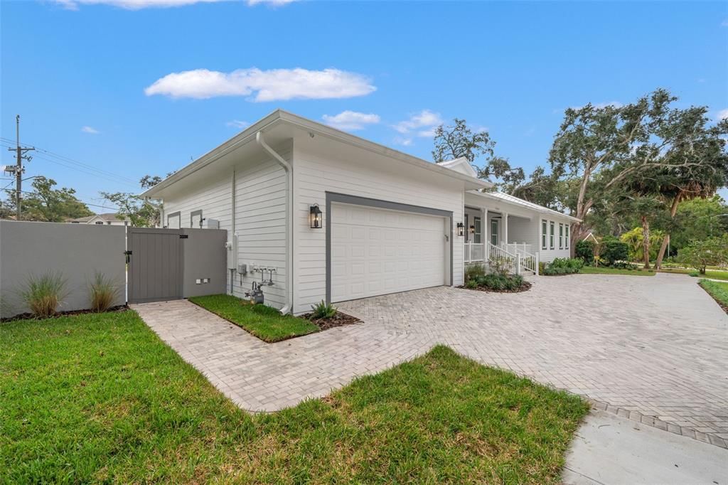 待售: $2,500,000 (4 贝兹, 3 浴室, 3224 平方英尺)