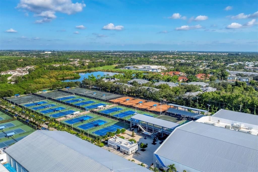 En Venta: $950,000 (3 camas, 3 baños, 2039 Pies cuadrados)