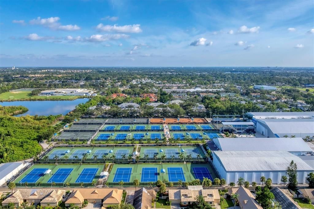 En Venta: $950,000 (3 camas, 3 baños, 2039 Pies cuadrados)