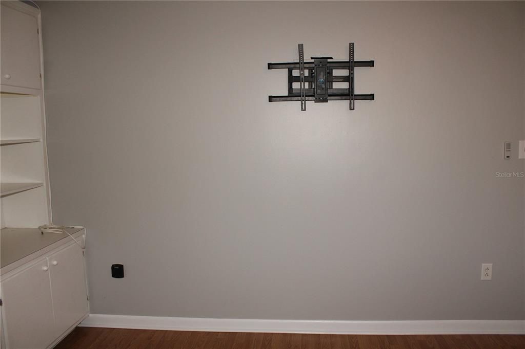 En Renta: $2,495 (4 camas, 2 baños, 1105 Pies cuadrados)