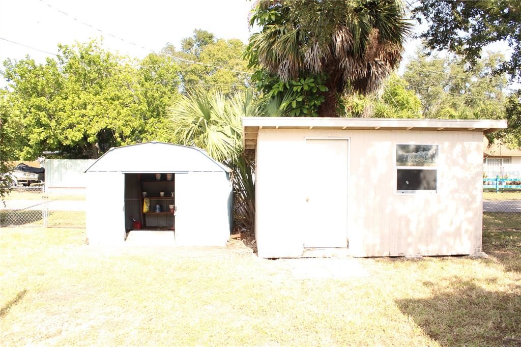 En Renta: $2,495 (4 camas, 2 baños, 1105 Pies cuadrados)