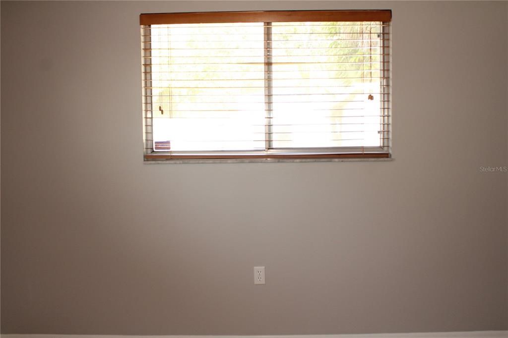 En Renta: $2,495 (4 camas, 2 baños, 1105 Pies cuadrados)