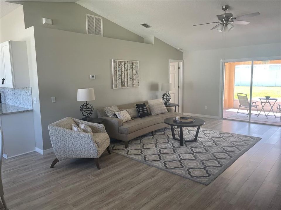 В аренду: $2,400 (3 спален, 2 ванн, 1397 Квадратных фут)