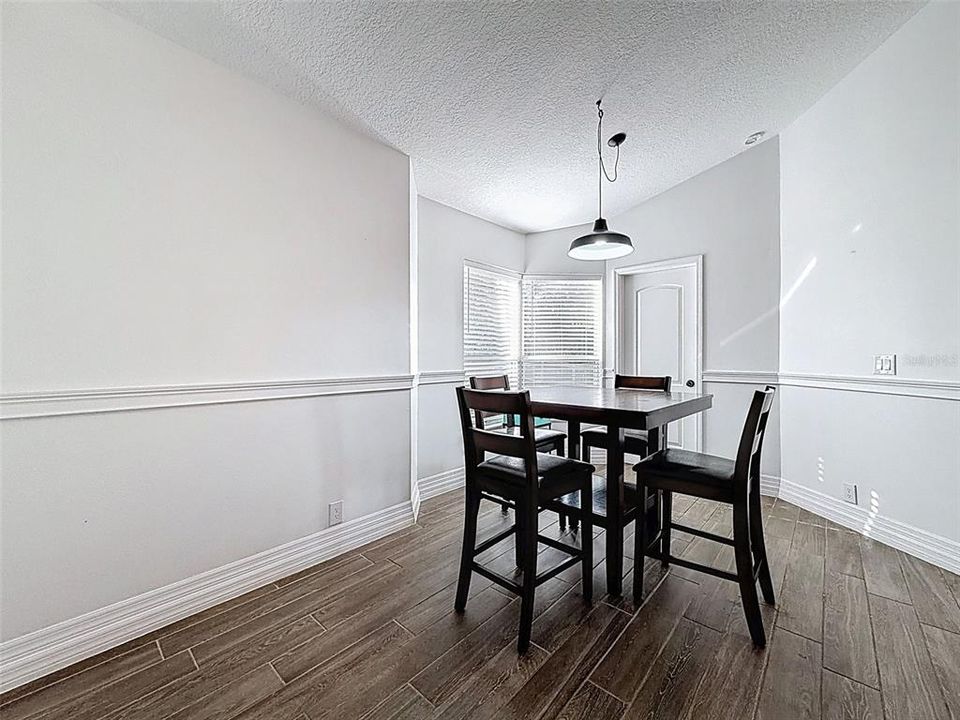 待售: $360,000 (3 贝兹, 2 浴室, 2150 平方英尺)