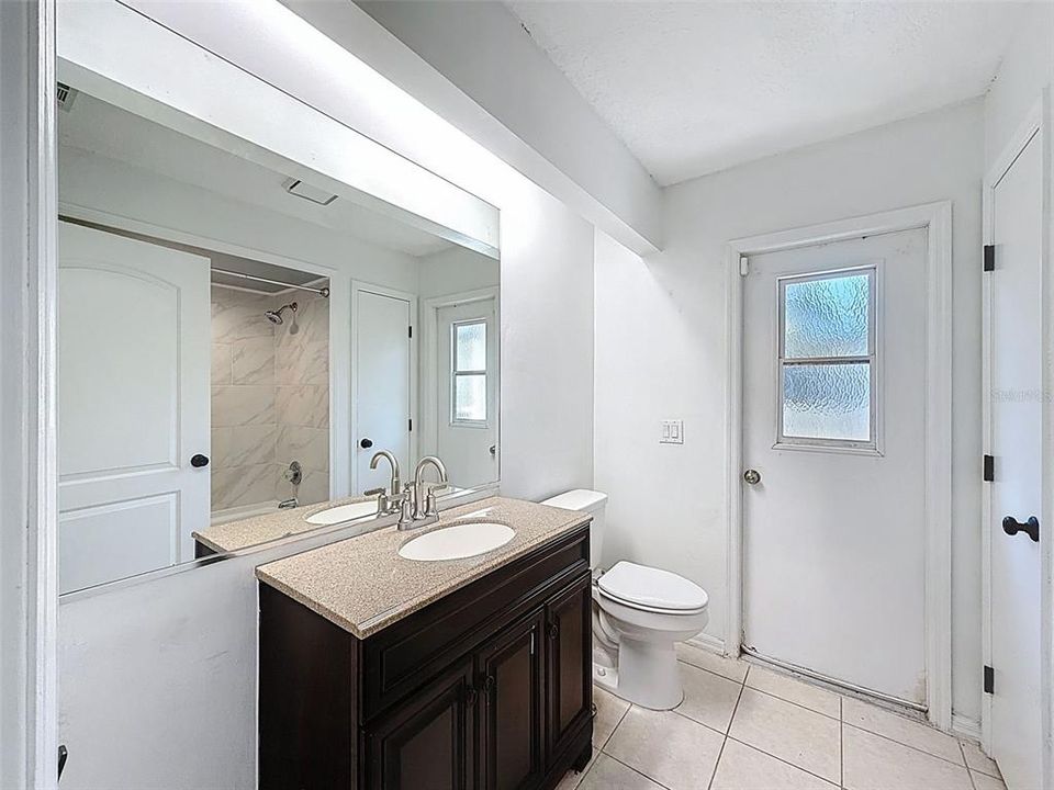 待售: $360,000 (3 贝兹, 2 浴室, 2150 平方英尺)