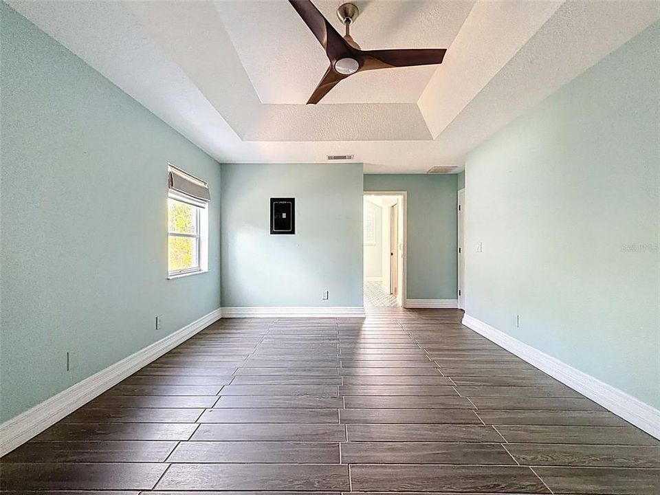 待售: $360,000 (3 贝兹, 2 浴室, 2150 平方英尺)