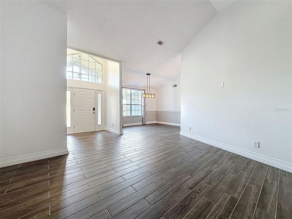 待售: $360,000 (3 贝兹, 2 浴室, 2150 平方英尺)