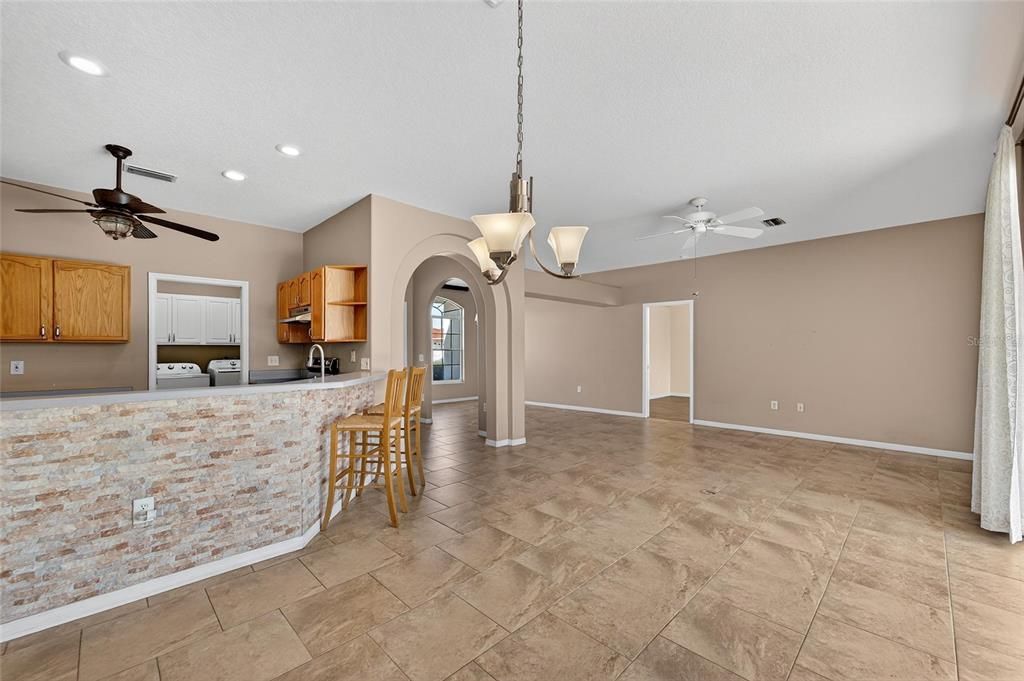 待售: $389,000 (3 贝兹, 2 浴室, 1781 平方英尺)