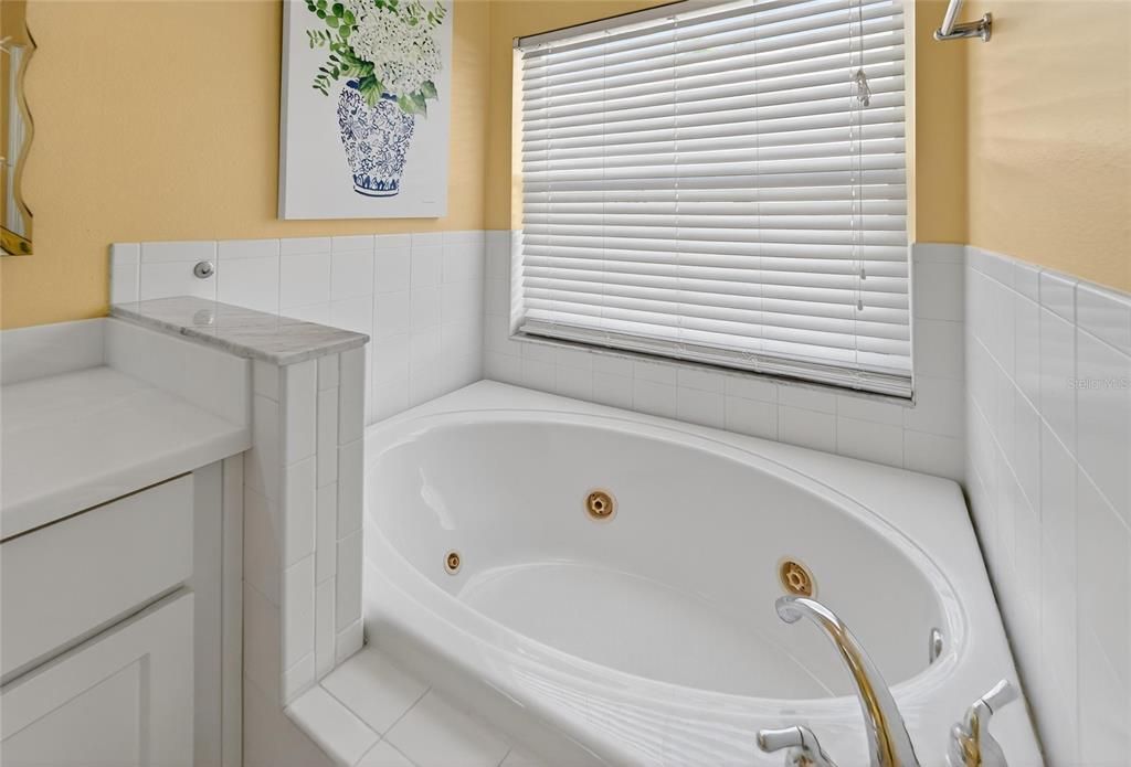 待售: $389,000 (3 贝兹, 2 浴室, 1781 平方英尺)