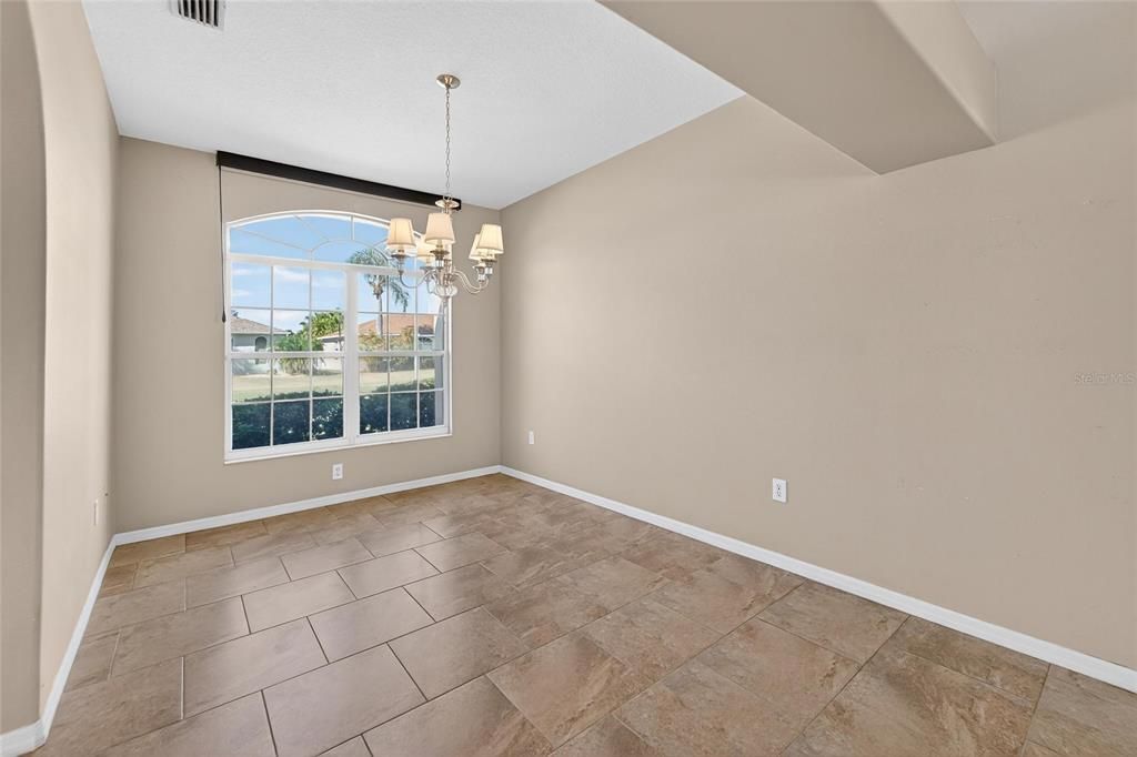 待售: $389,000 (3 贝兹, 2 浴室, 1781 平方英尺)